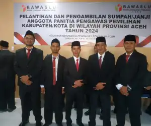 Komisioner Panwaslih Pilkada Bener Meriah Dilantik, Surahman Didapuk Jadi Ketua