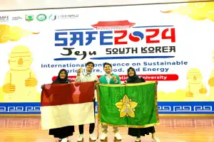 Produk Pupuk Berbahan Baku Limbah Sapi Lokal Aceh Karya Mahasiswa USK Raih Medali Emas di Korsel