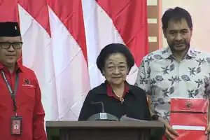 PDIP Usung Mualem sebagai Cagub Aceh 2024