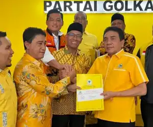 AmRi Terima SK Dukungan dari Golkar Maju Pilkada Bener Meriah