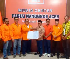 Kamaruddin dan Adi Ariadi Terima SK Dukungan dari DPP PNA