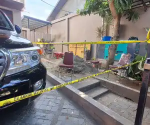 Kronologi Pelemparan Bom ke Rumah Bustami Hamzah