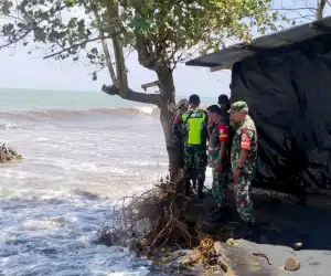 Rumah dan Tambak Hancur, Puluhan Warga Mengungsi Akibat Abrasi di Aceh Utara