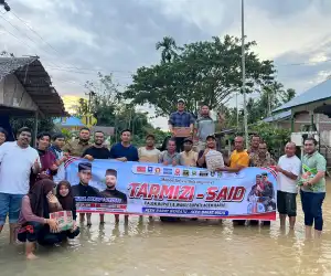 Laskar Muda TARSA Salurkan Bantuan Sembako ke Warga Banjir Napai