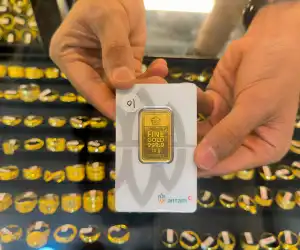 Diprediksi Tembus Rp4,5 Juta per Mayam, Masyarakat Ramai Investasi Emas