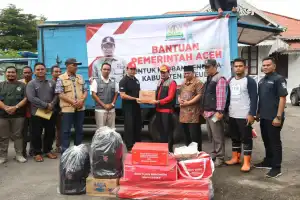 Korban Banjir di Bireuen Terima Bantuan Masa Panik
