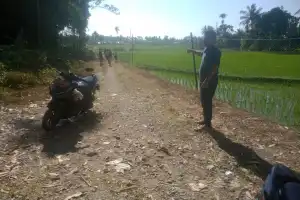 Sudah Puluhan Tahun Jalan Pertanian di Meukek Aceh Selatan Belum Teraspal