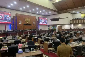 Surat Pengantar Pergantian Ketua DPRA Masih di Mendagri