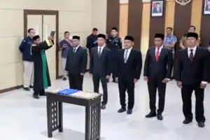 KIP Aceh Besar Temukan 298 Lembar Surat Suara Pemilu Rusak