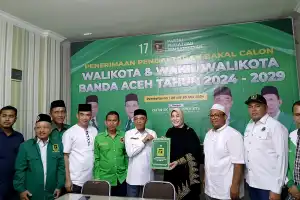 Illiza Resmi Daftar Bacalon Wali Kota Banda Aceh ke PPP