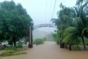 Banjir Luapan Genangi Gampong Krueng Kala Aceh Besar