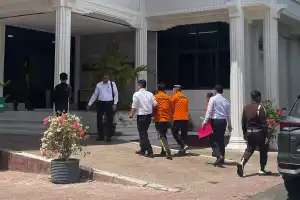 Berkas Tiga Tersangka Korupsi Wastafel Dilimpahkan ke Jaksa