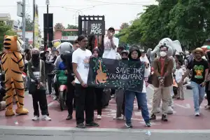 Parade Peringati Hari Orangutan, Pemuda Aceh Kampanyekan Alam