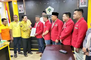 Golkar Alihkan Dukungan ke Sarjani - Alzaizi di Pilkada Pidie