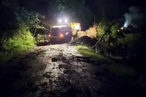 Sempat Tertutup Longsor, Jalan Nasional Pamue-Genting Gerbang Kini Sudah Dapat Dilalui