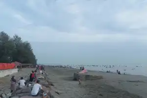 Empat Wisata Pantai di Sigli yang Layak Dikunjungi