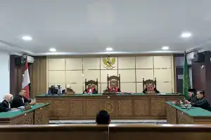 Tiga Terdakwa Kasus Korupsi Lahan Zikir Nurul Arafah Dituntut Dua Tahun Penjara