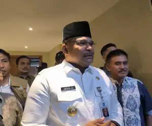 Pj Gubernur Dorong Percepatan Pembangunan Pabrik Minyak Goreng di Aceh