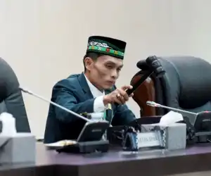 DPR Aceh Bentuk Tujuh Fraksi