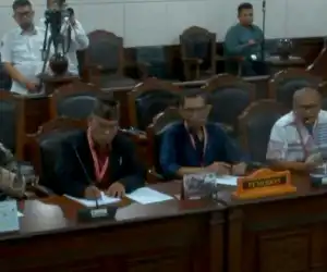 Dua Warga Ini Minta MK Khususkan KTP Aceh Boleh tak Beragama