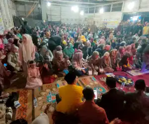 Ribuan Masyarakat Pintu Rime Gayo Hadiri Acara Pertemuan Bersama Paslon AmRi