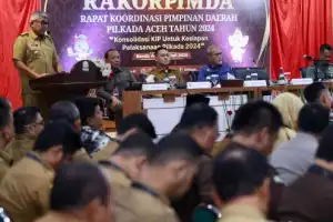 Pj Gubernur Minta Pemerintah Kabupaten/Kota Segera Tuntaskan Dana Hibah untuk KIP dan Panwaslih