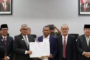 Pj Gubernur Serahkan Rancangan KUA PPAS 2025