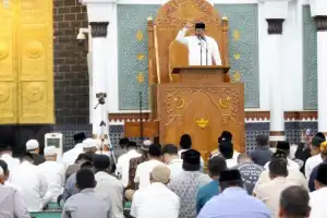 Pj. Gubernur Safrizal Ajak Masyarakat Teladani Rasulullah untuk Membangun Aceh Lebih Baik