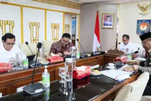 Rapat Bersama Mendagri, Penjabat Gubernur Safrizal Paparkan Kesiapan Pelaksanaan PON: Insya Allah Sukses