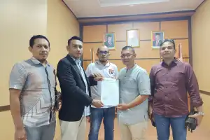 Kuasa Hukum Bustami-Fadhil Laporkan Ketua KIP Aceh ke Panwaslih