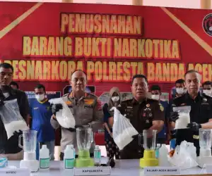 Polresta Banda Aceh Musnahkan 3,7 Kg Sabu, 7 Pelaku Ditangkap