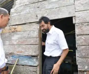 Gubernur Aceh Verifikasi Langsung Penerima Bantuan Rumah di Simeulue