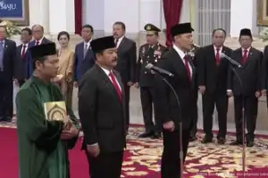 Sah! Jokowi Lantik AHY Jadi Menteri ATR dan Hadi Menko Polhukam
